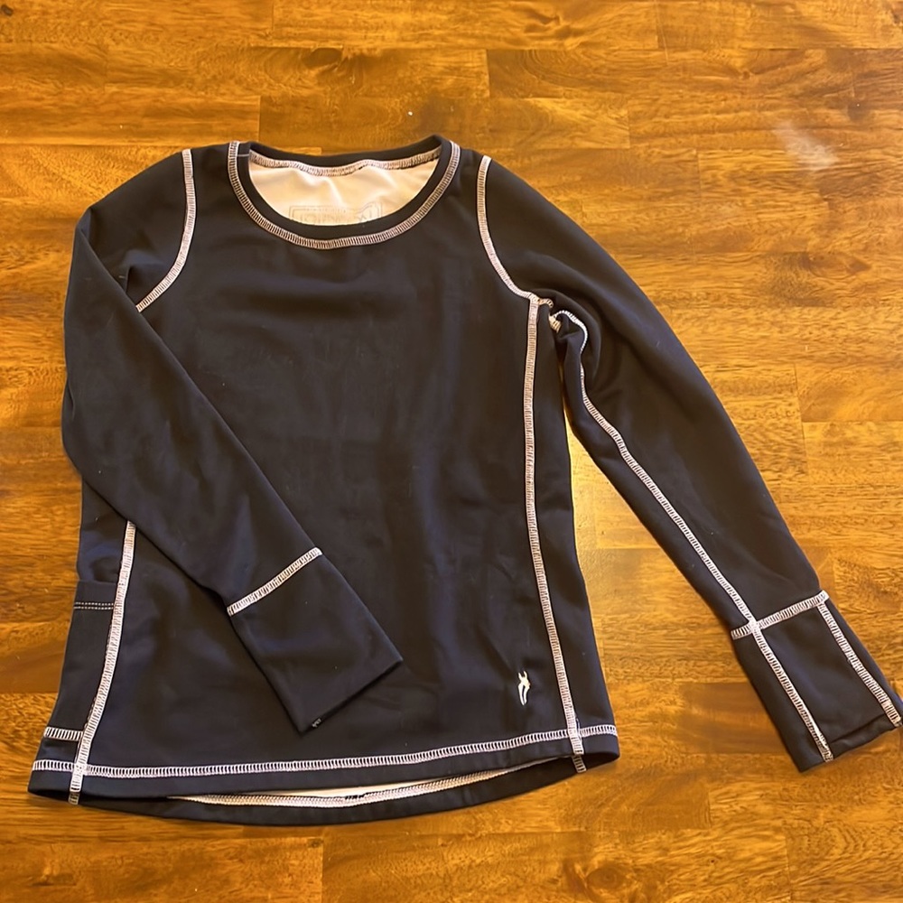 Girls Irideon himalayer equestrian shirt - size M